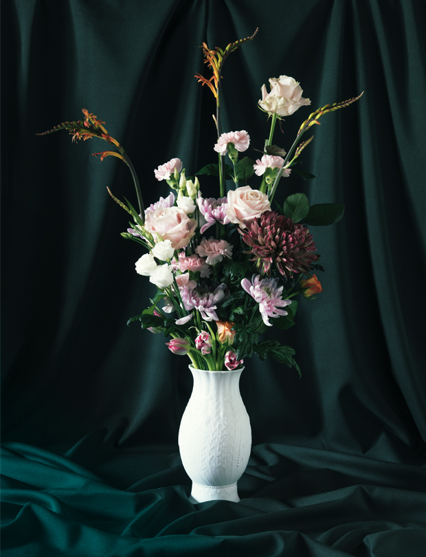 Photography; Flowers; Stillife, Bouquet; Baroque; dramatic; Editorial; Fashion