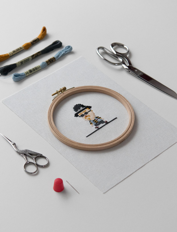 Pixelart; Embroidery; Fabric; Sewing; DMC, Ernest Wright; Illustration; 8-Bit